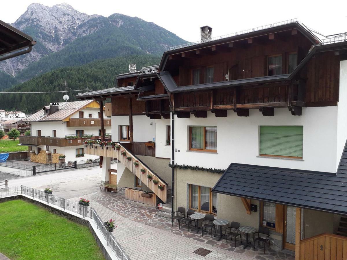 Locanda Da Pierina Santo Stefano Di Cadore Exterior foto